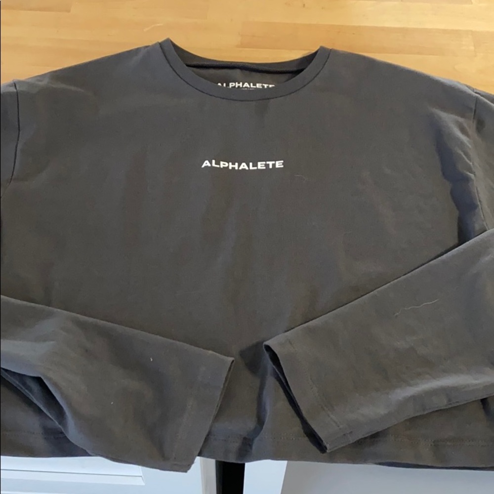Alphalete oversized shirt